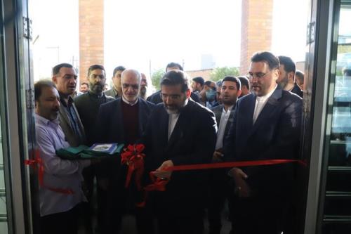 افتتاح بخش نخست خانه هنرمندان اهواز با حضور وزیر فرهنگ و ارشاد