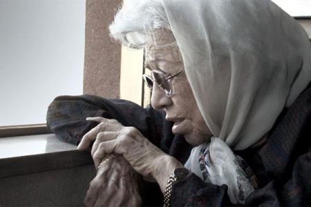 یادی از بانوی واژه ها در یك برنامه تلویزیونی
