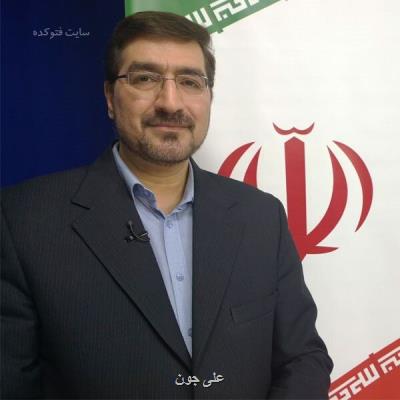 رحمان نظام اسلامی تكیه خانه را اجرا می كند